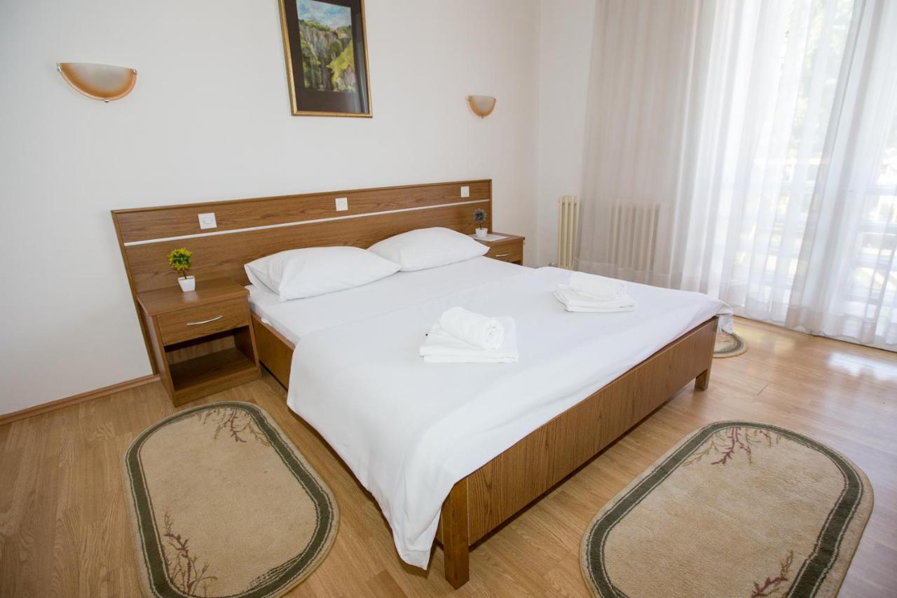 Hotel Onogost Nikšić Εξωτερικό φωτογραφία